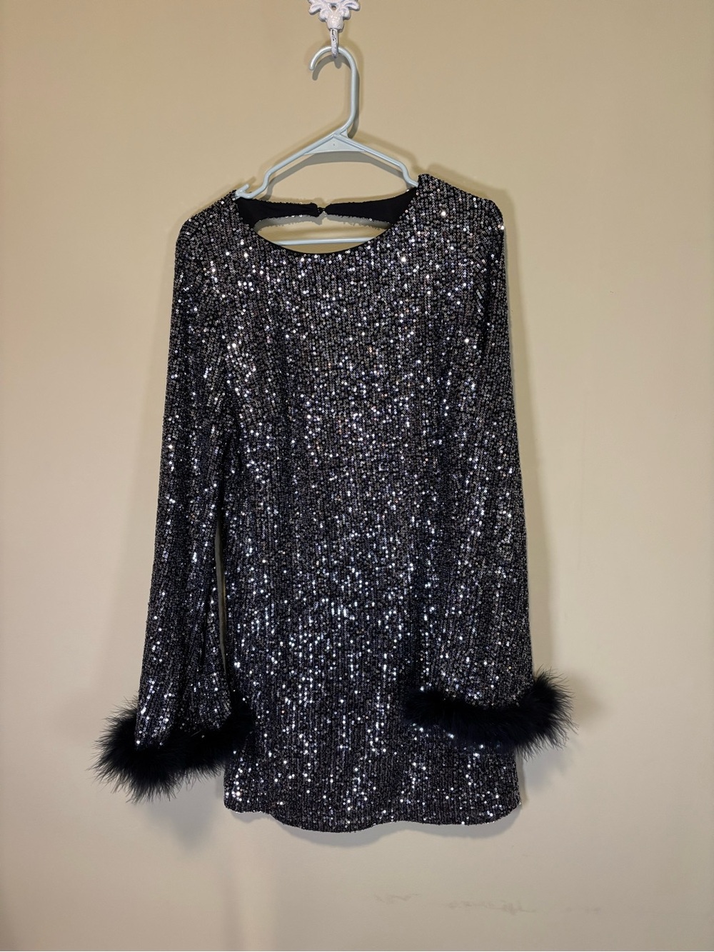 Forever 21 NWT Black Sequin Long Sleeve Mini Dress with Feather Cuffs